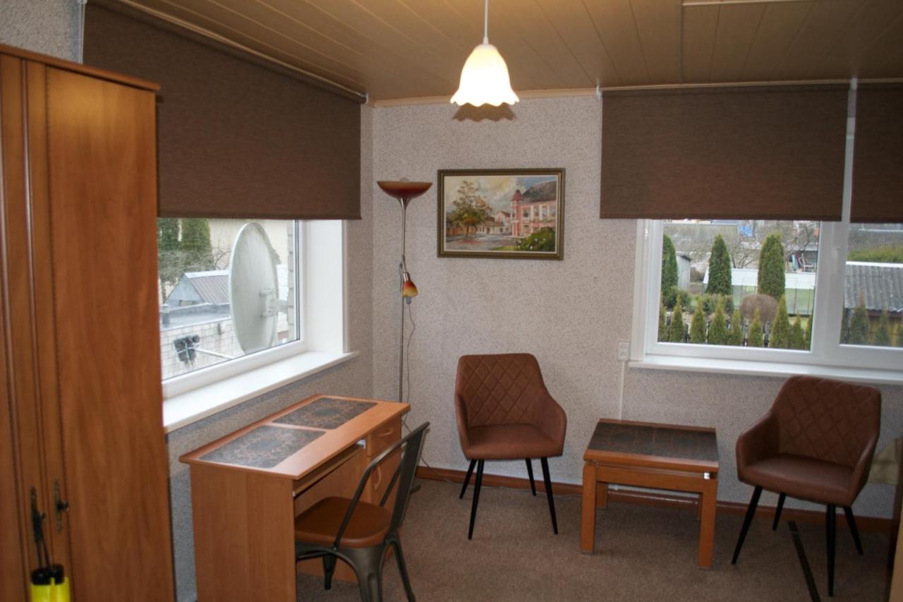 Nooruse Majutus Hotel Куресааре Екстериор снимка